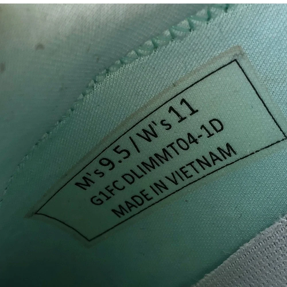 Kizik Lima Sneakers Green Womens 11 Mens 9.5 Spearmint Hands Free Knit Shoes